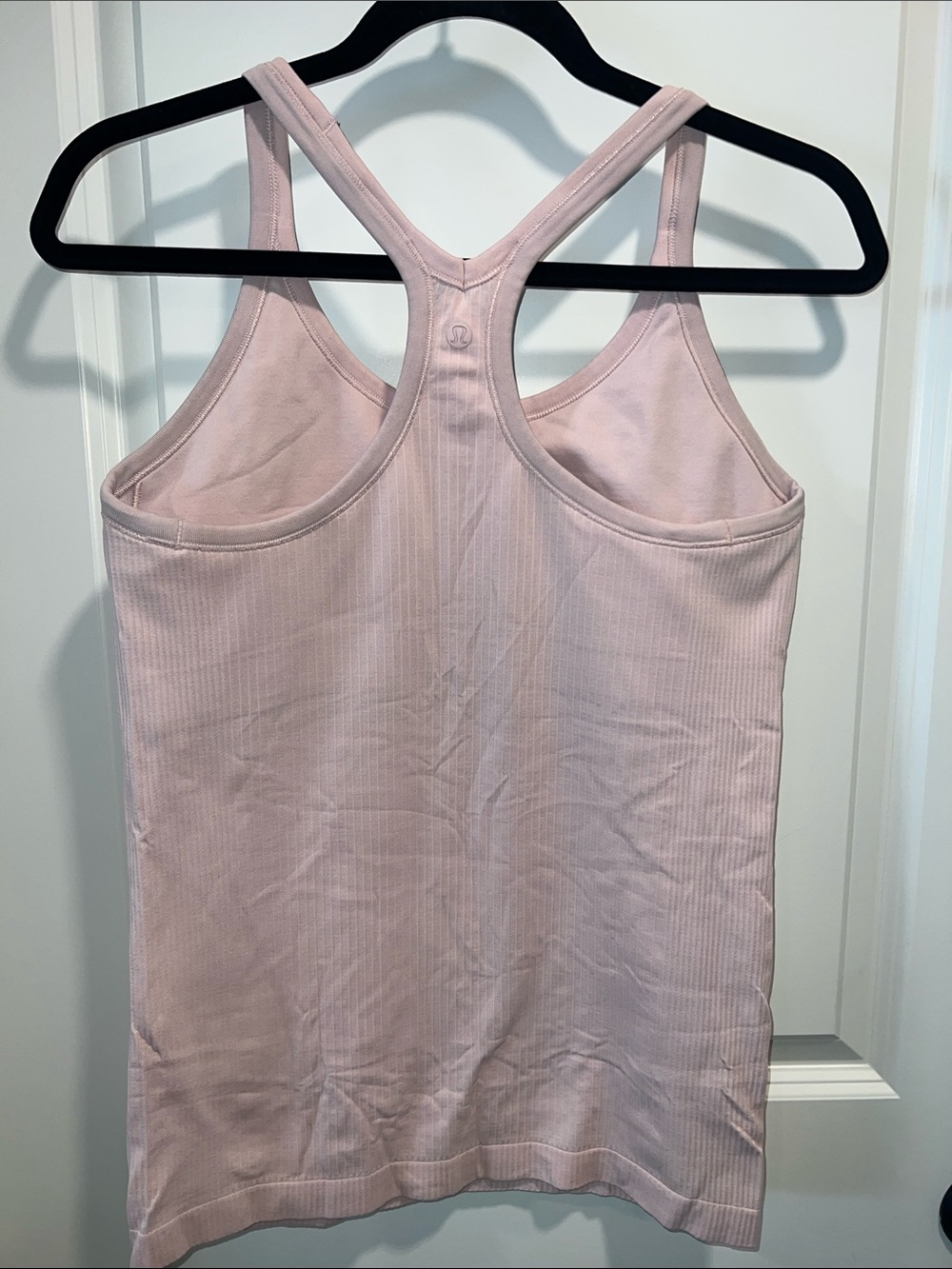 lululemon athletica Women’s Ebb to Street Tank in Misty Pink Size 10 - Picture 5 of 8